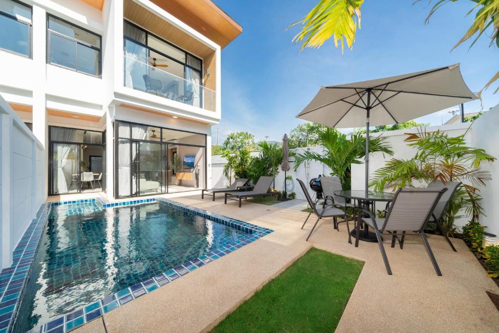 Πισίνα στο ή κοντά στο Villa Chandlers - Goldena Twin