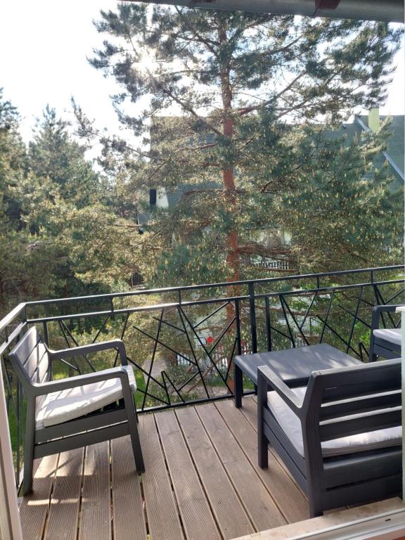 A balcony or terrace at Apartman Šapat bora