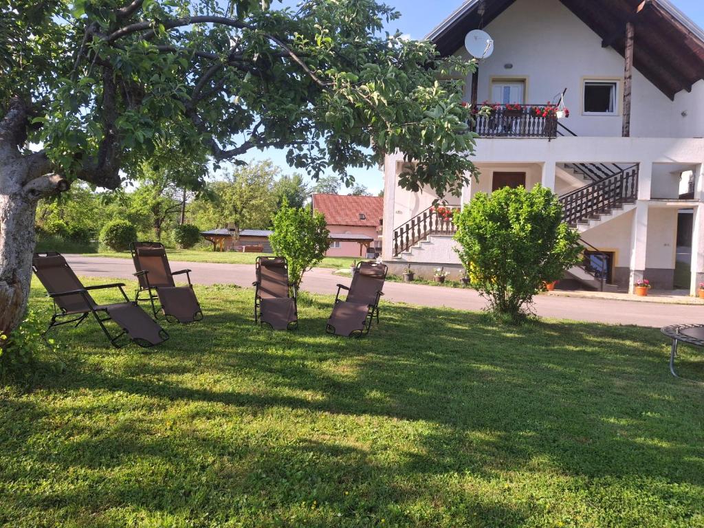 Zahrada ubytování Apartment Gabi