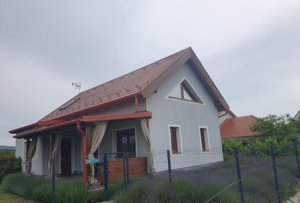 Budova, kde se prázdninový dům nachází
