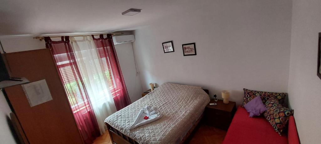 Posezení v ubytování Apartman Domacinstvo La ViE na selu