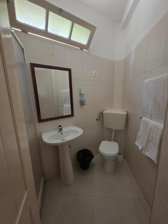 Koupelna v ubytování Residencial Raiar
