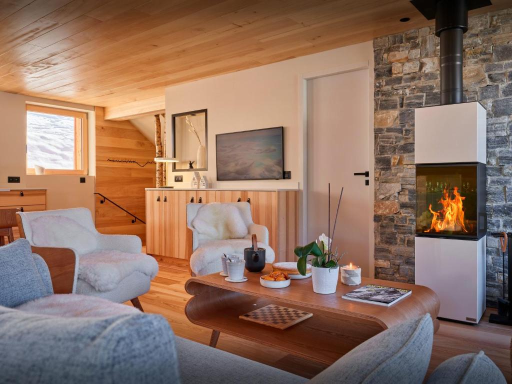 Χώρος καθιστικού στο Chalet Kintana - OVO Network