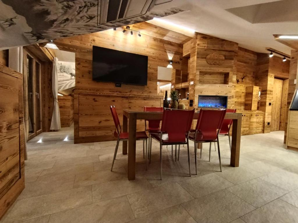 Μια τηλεόραση ή/και κέντρο ψυχαγωγίας στο Betruzzi Homes