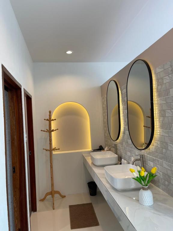 Saranya River House สรัญญาริเวอร์เฮาส์ - Villa De Luxe