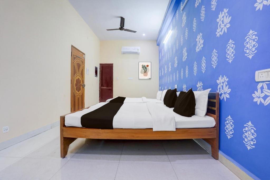 Postel nebo postele na pokoji v ubytování Vista Inn