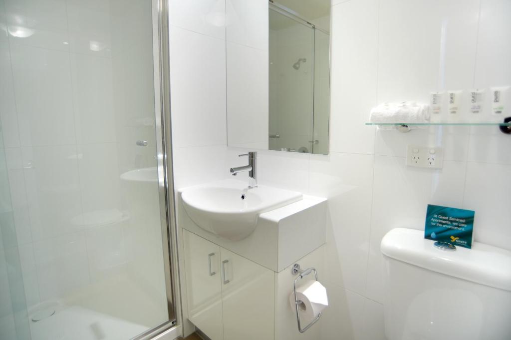 Quest Cheltenham - Studio Apartment