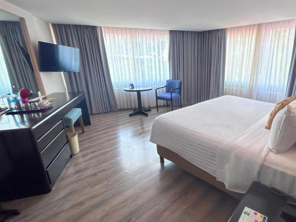 Grand Cantalagua Hotel Morelia, BW Signature Collection - Master Suite Mit Kingsize-Bett – Nichtraucher