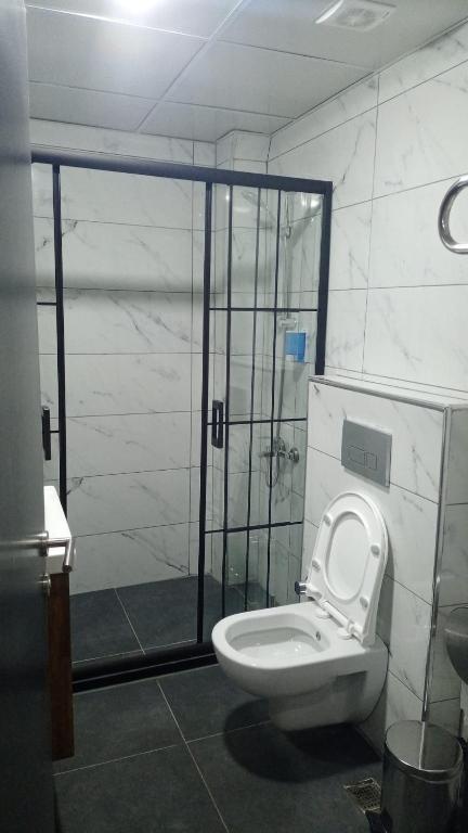 Koupelna v ubytování Lantis Otel