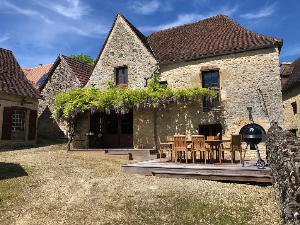 Budova, kde se prázdninový dům nachází