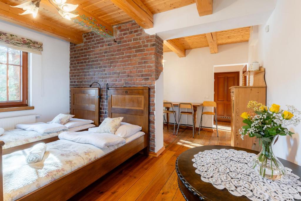 Łóżko lub łóżka w pokoju w obiekcie Apartamenty Batur