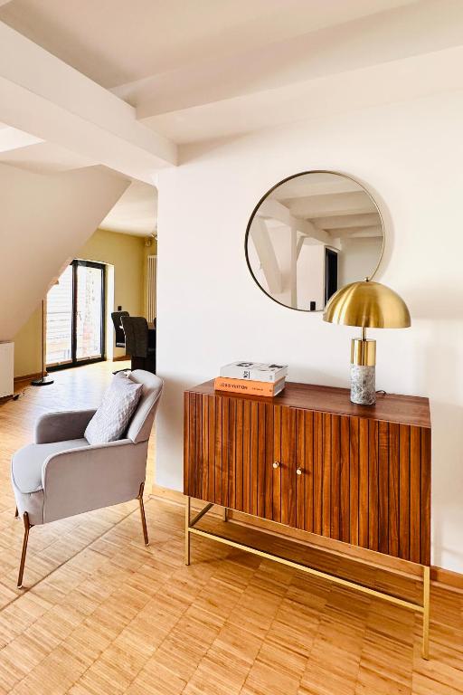 Posezení v ubytování Das Stader Penthouse mit Dachterrassen