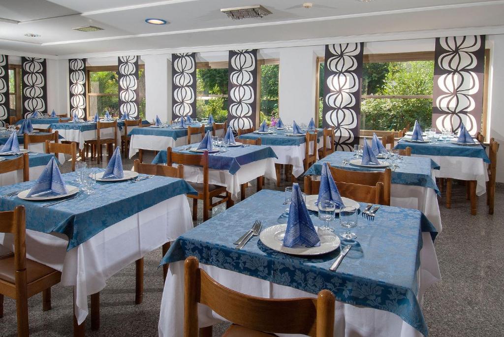 Restaurace v ubytování Hotel Smeraldo