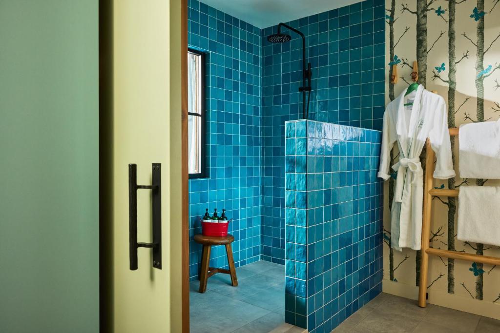 Treehouse Hotel Silicon Valley - Deux Lits Queen Avec Patio Ou Balcon