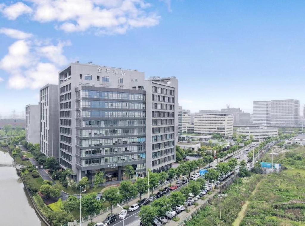 Linna Shanghai üldine vaade või majutusasutusest JI Hotel Shanghai Zhangjiang Jinke Road pildistatud vaade