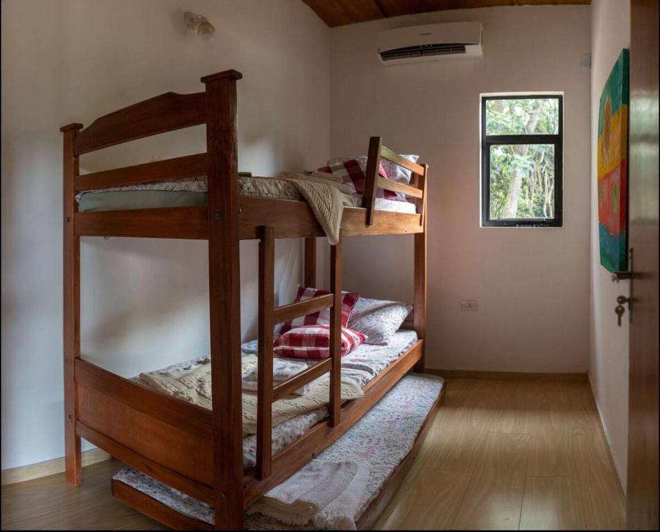 Postel nebo postele na pokoji v ubytování Susurros del Monte
