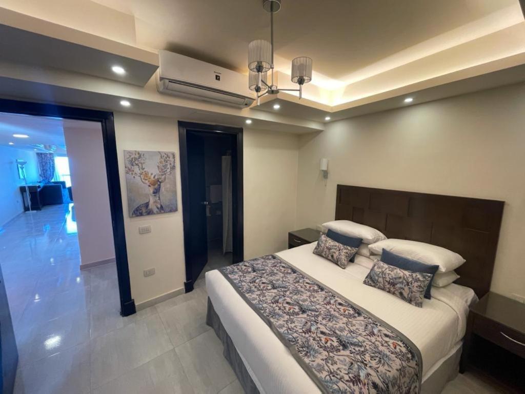 View of Penthouse Private Pool, Айн-Сохна (оновлені ціни 2025 року)