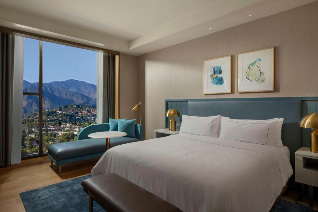 Hilton Arcadia Los Angeles Photo