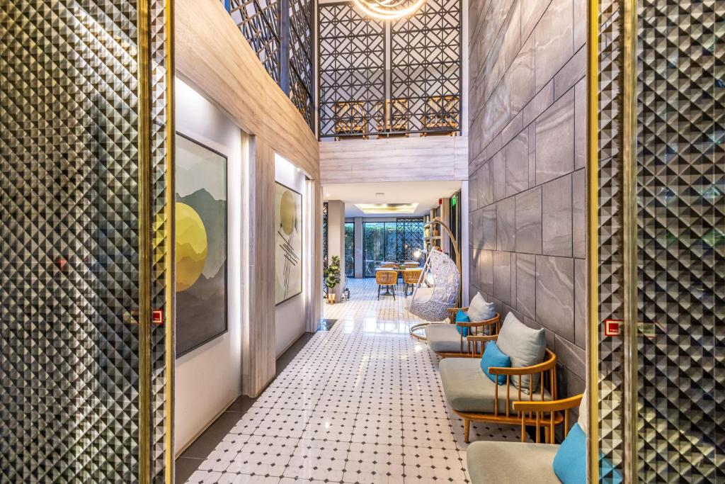 Antiya Hotel Phuket - Resim 18