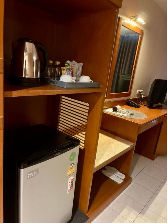 Crown Pattaya Beach Hotel - Resim 16