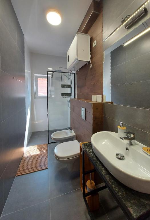 Niemirowska Osada - Three-Bedroom House