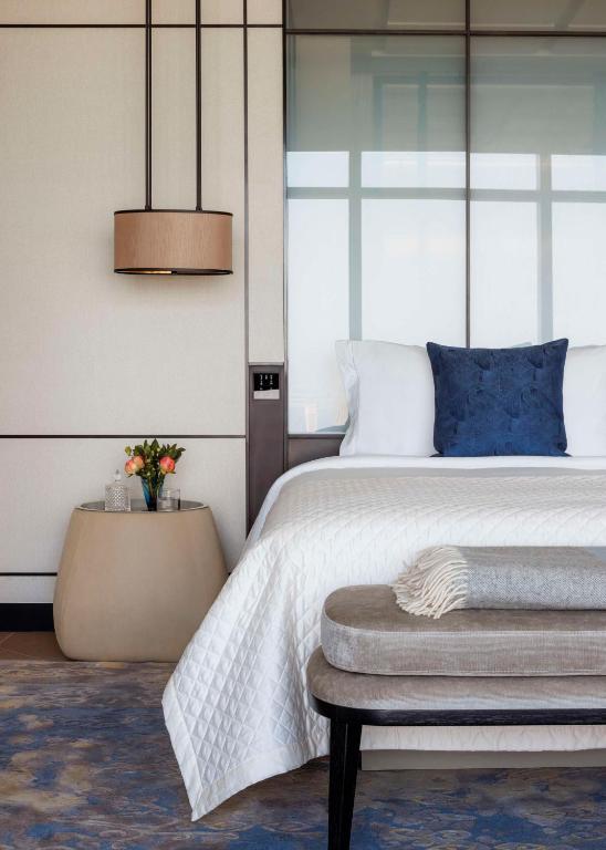 
Zaabeel Room Double Queen
