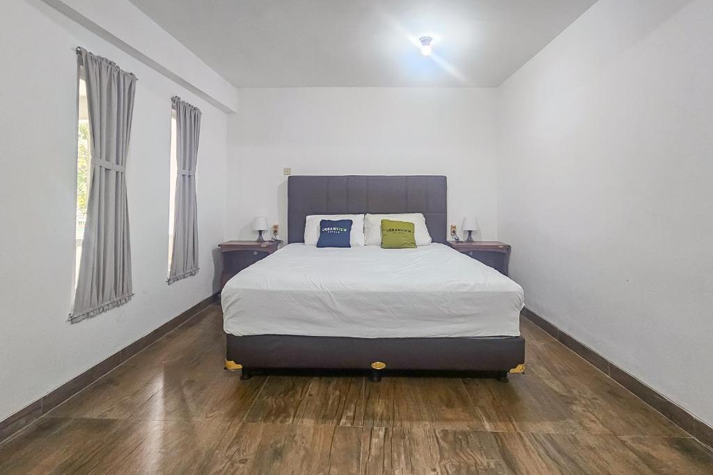 Urbanview Villa Balong BHO Syariah Bandung - Habitación Doble De Lujo