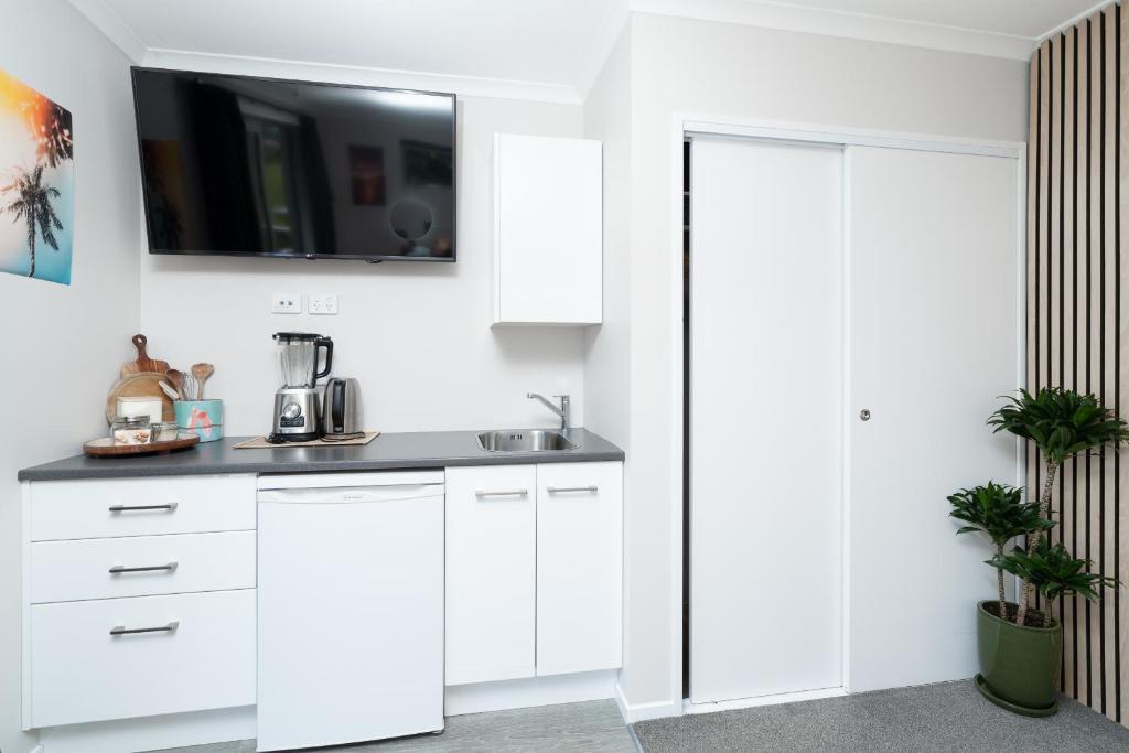 Banana Bungalow Studio - Resim 9