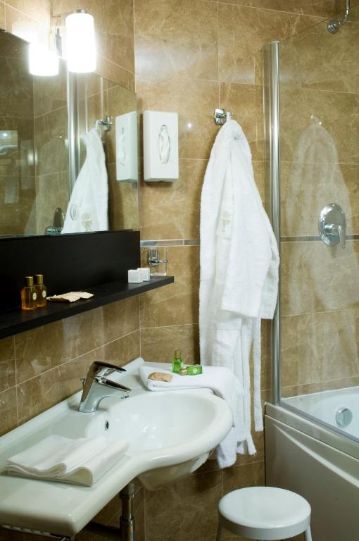 Koupelna v ubytování Grand Hotel Terme & SPA - Chianciano