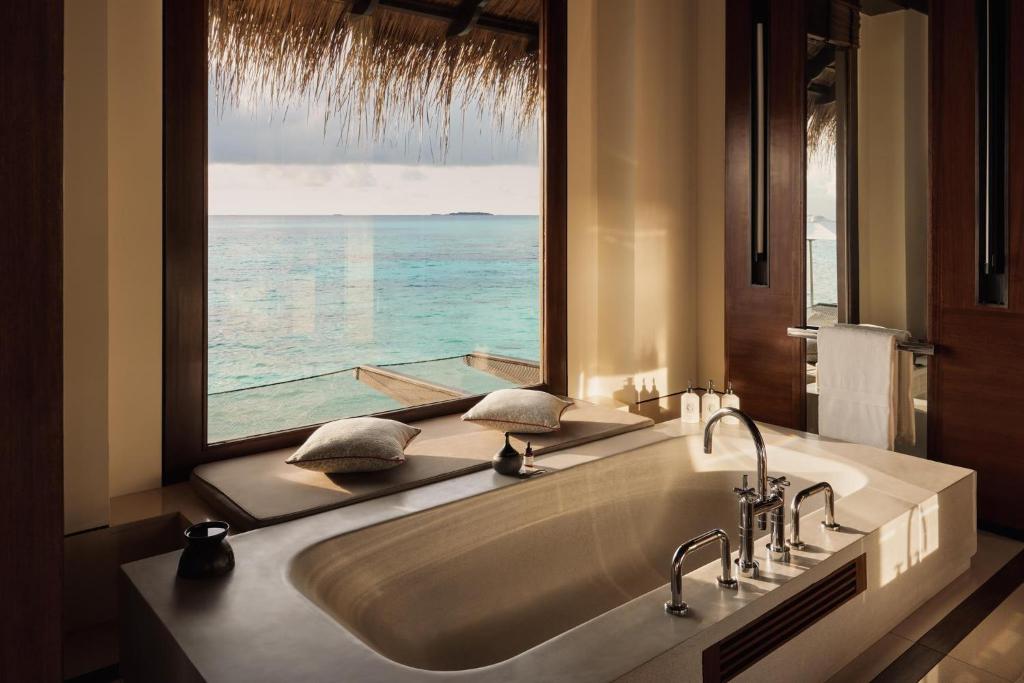 One&Only Reethi Rah - View 19