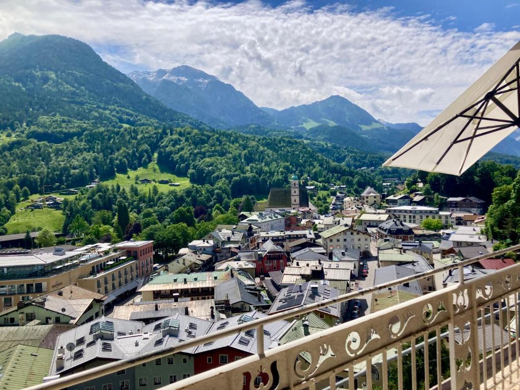 a view of a town with mountains in the background at Loft über Berchtesgaden in Berchtesgaden