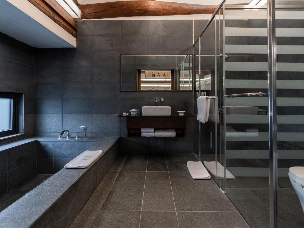 Koupelna v ubytování Rakkojae Hahoe Hanok Hotel