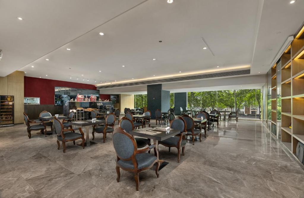 Restaurace v ubytování Rhombus Park Aura Chengdu Hotel