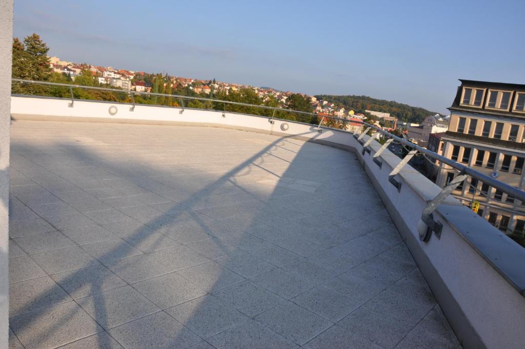 Hotel Lions Plzen - Resim 10