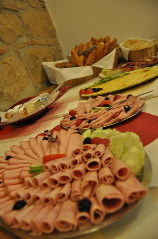 Hotel Lions Plzen - Resim 9