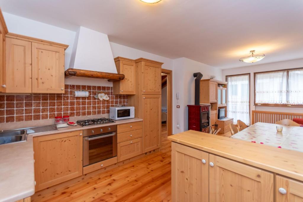 Kuchyňa alebo kuchynka v ubytovaní Residence Molin