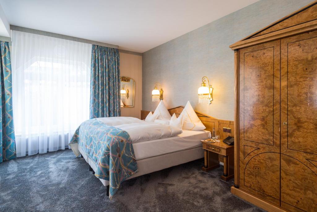 Privat-Hotel Villa Aurora - Suite Junior Con Balcón