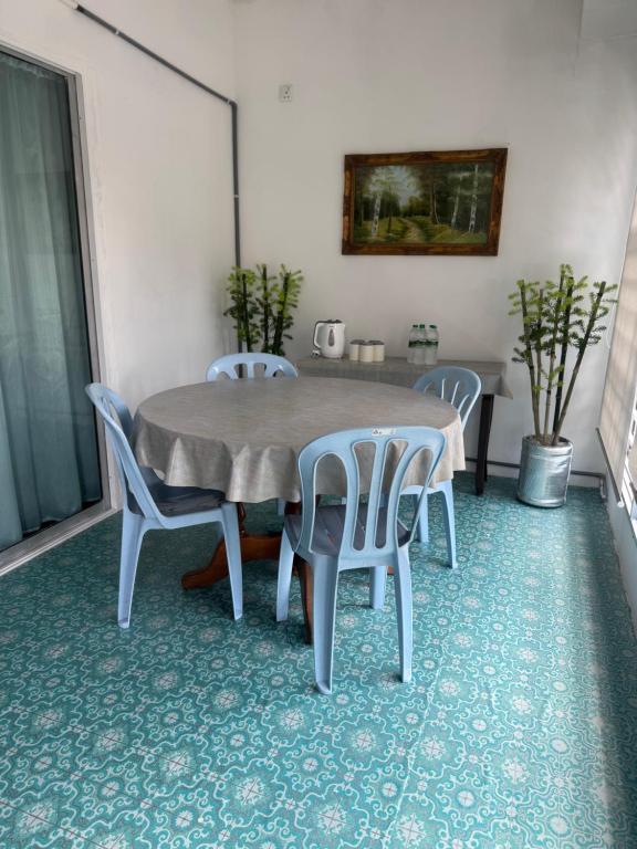 Fotografie z fotogalerie ubytování J&J Roomstay v destinaci Pučong