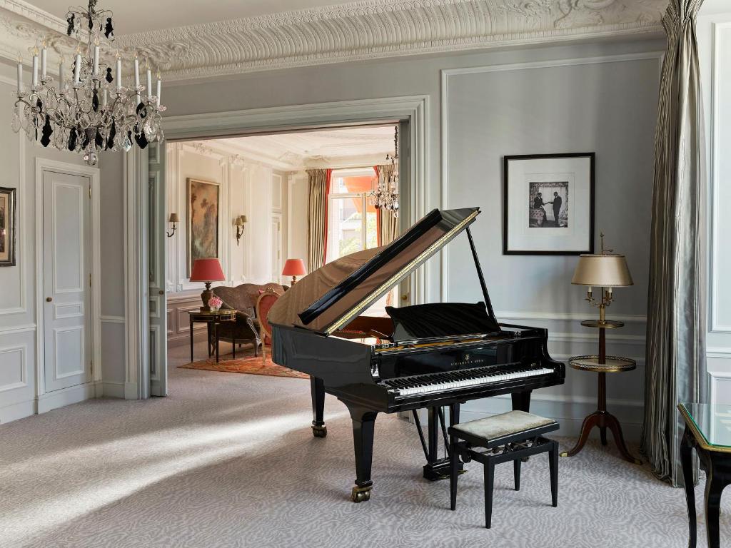 Fotografie z fotogalerie ubytování Hôtel Plaza Athénée - Dorchester Collection v Paříži