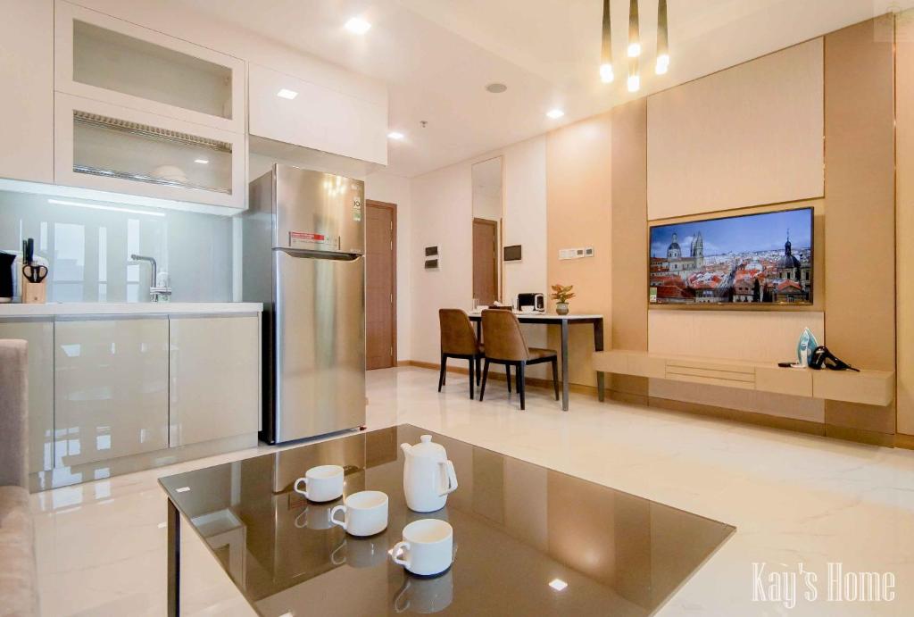Kuchyň nebo kuchyňský kout v ubytování The Landmark 81 Riverside Resident Suite