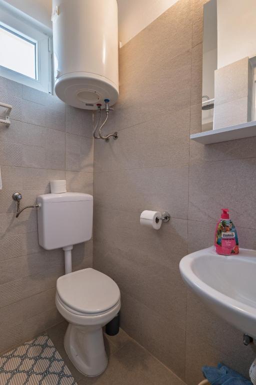 Koupelna v ubytování Apartments Kulji