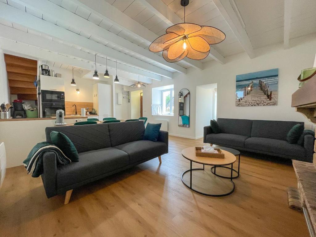 Khu vực ghế ngồi tại Le Goêllo