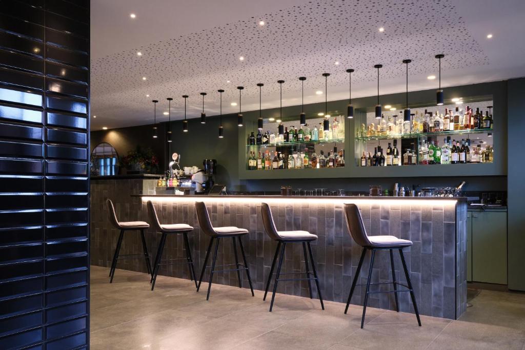 Catalonia Park Güell - Resim 11