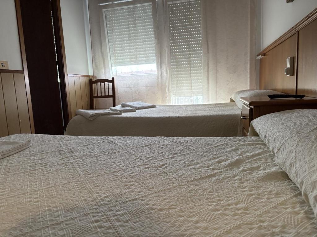 Pensión Los Trillizos - Standard Triple Room