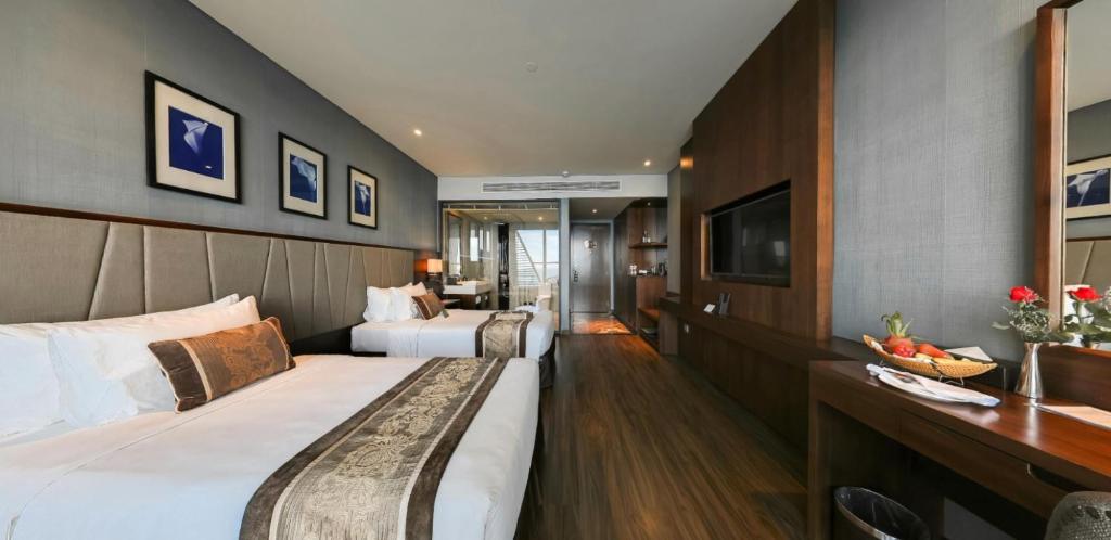 Deluxe Twin Room with Ocean View - Sauna access & Stay More, Pay Less