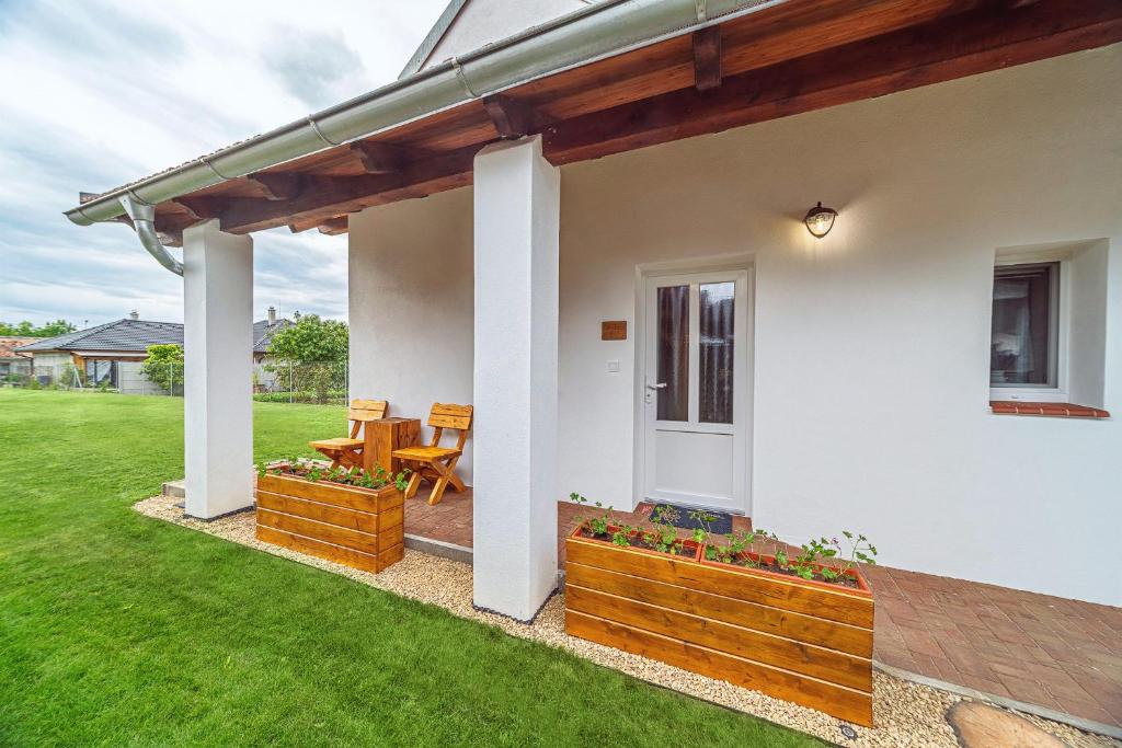 Zahrada ubytování Apartmány Lenkoska