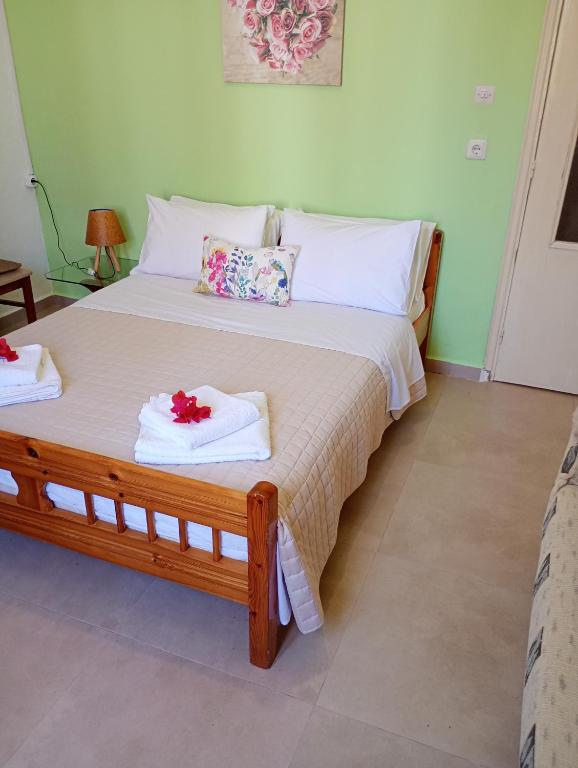 Postel nebo postele na pokoji v ubytování Gaios Rest Apartment Comfort Location Paxos Hospitality