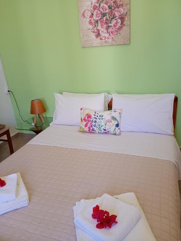 Postel nebo postele na pokoji v ubytování Gaios Rest Apartment Comfort Location Paxos Hospitality