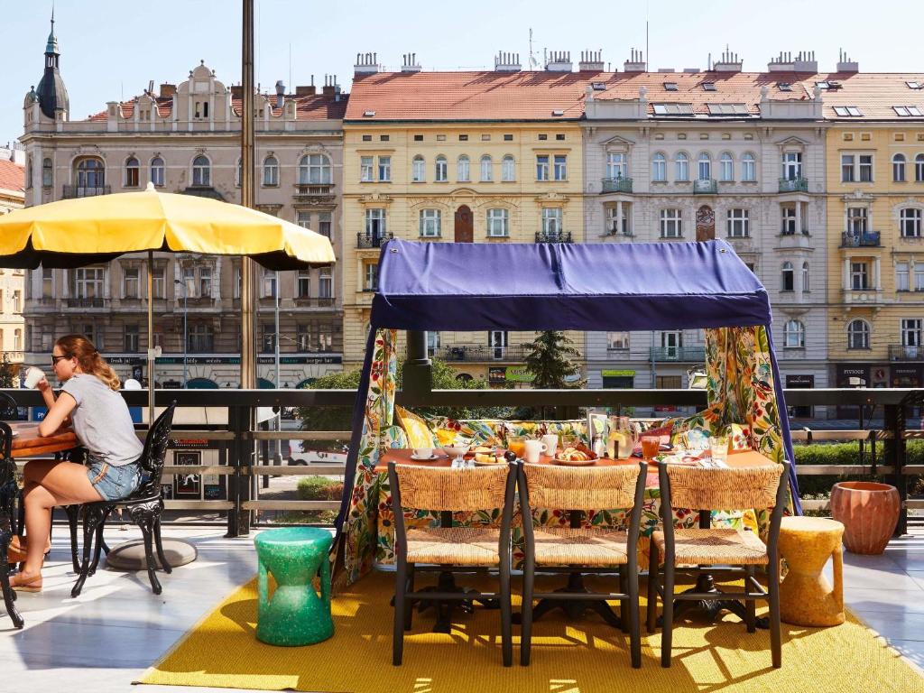 Restaurace v ubytování Mama Shelter Prague