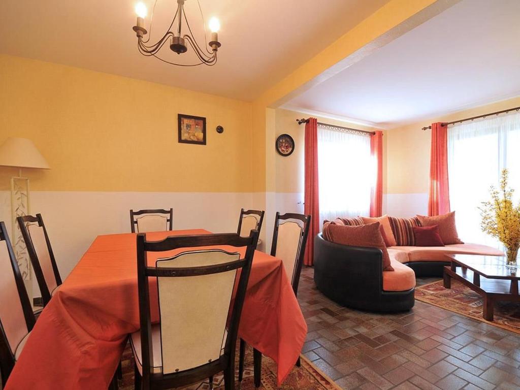 Charmant gîte à Riquewihr avec jardin et parking privé - FR-1-744-45 – photo 14